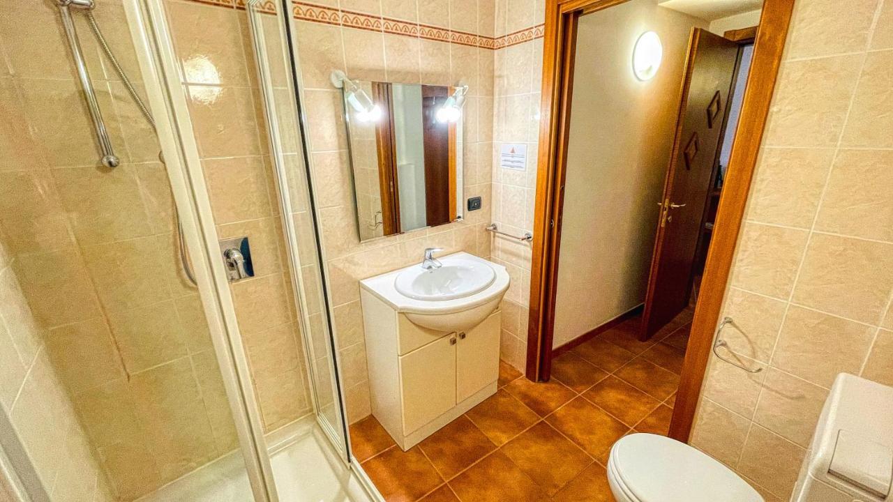 Appartamento Smith Roero - Affitti Brevi Italia Bardonecchia Kültér fotó